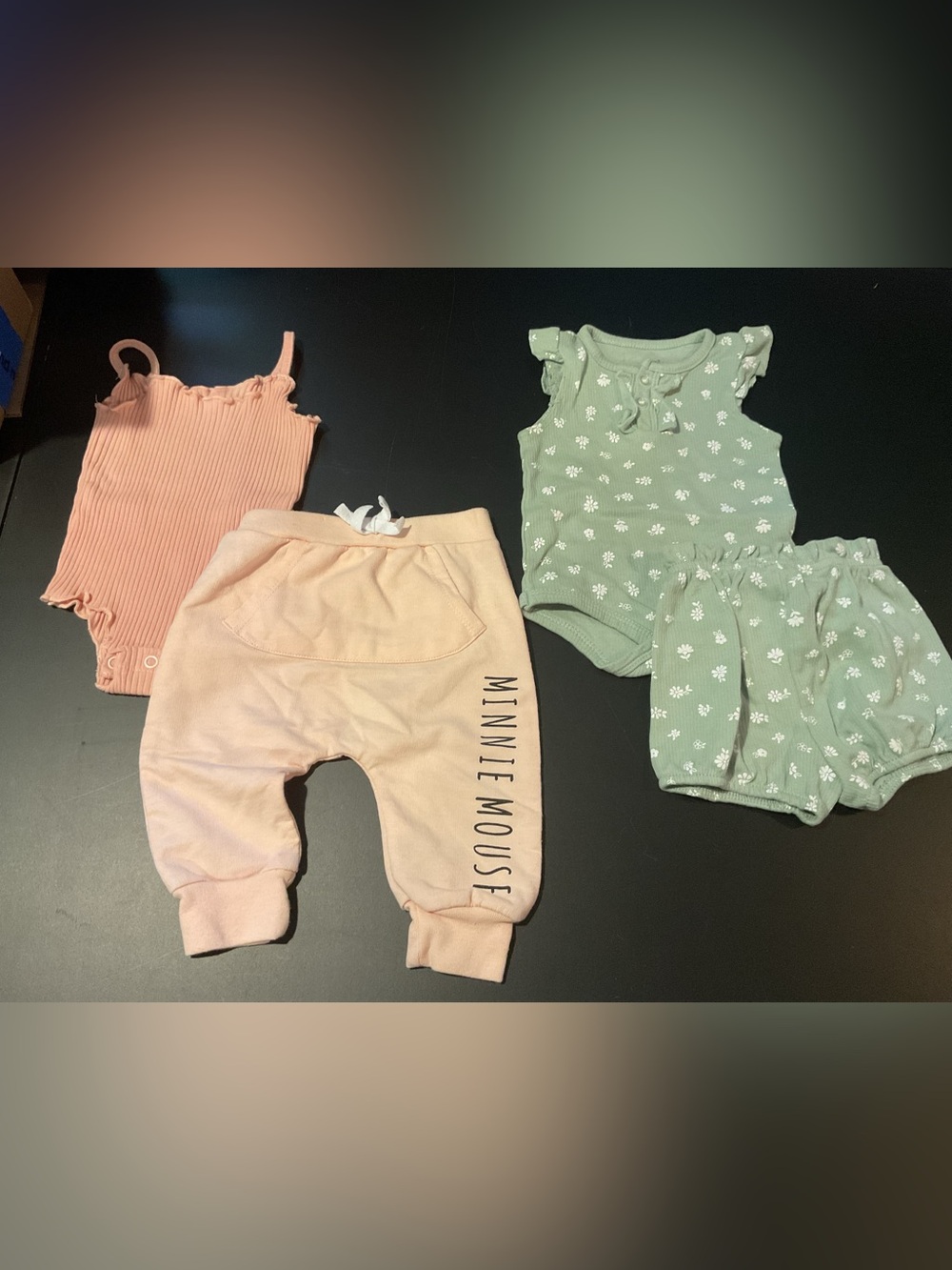 Millie & Myles Bodysuit w/Shorts, Minnie Mouse Sweats, Ribbed Onesie 3-6 months
